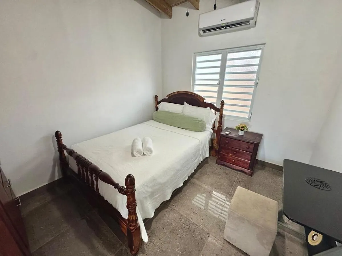 Villa Juneliz Boqueron 0*,